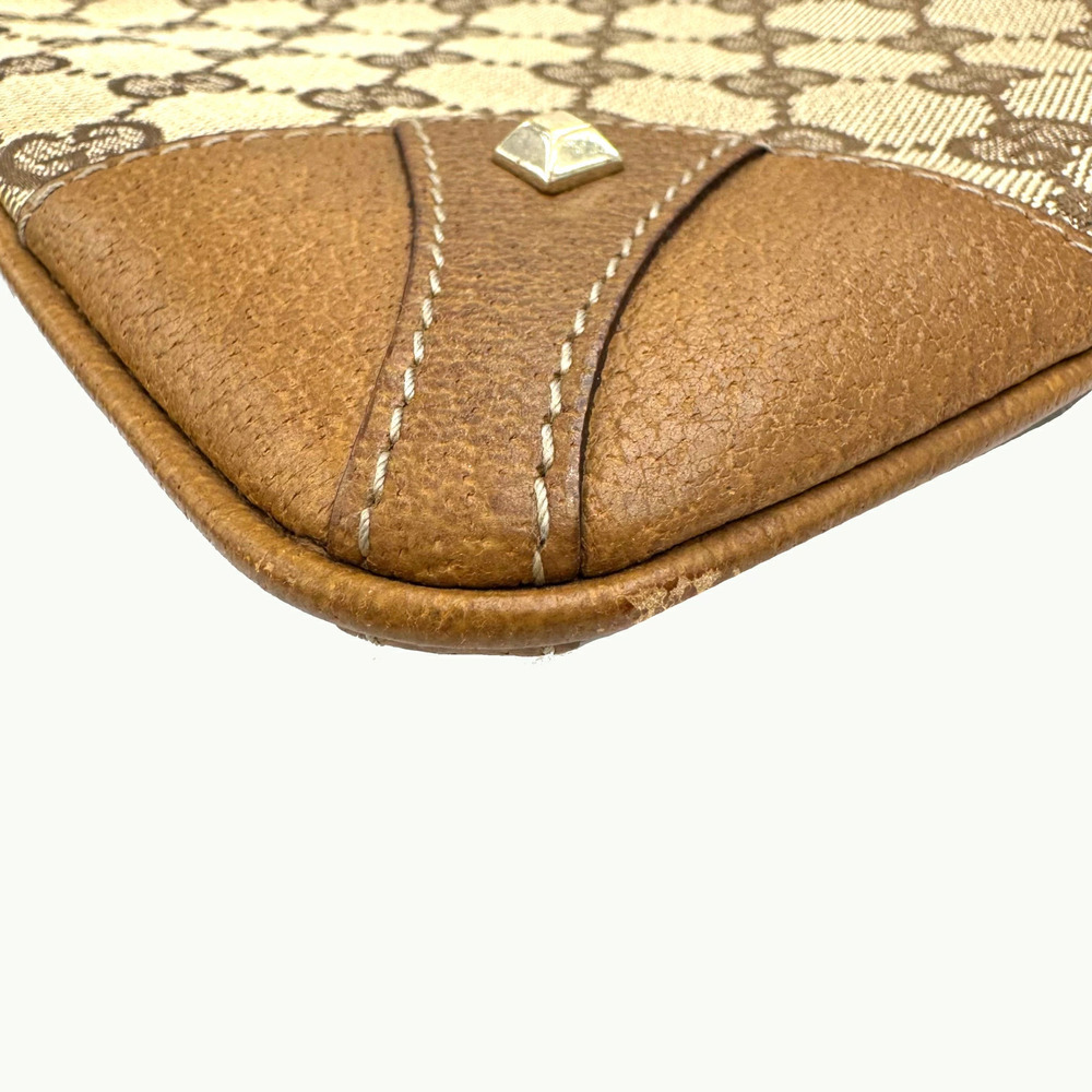 GUCCI GG Canvas Studded Shoulder Bag Leather - Picture 2 of 8